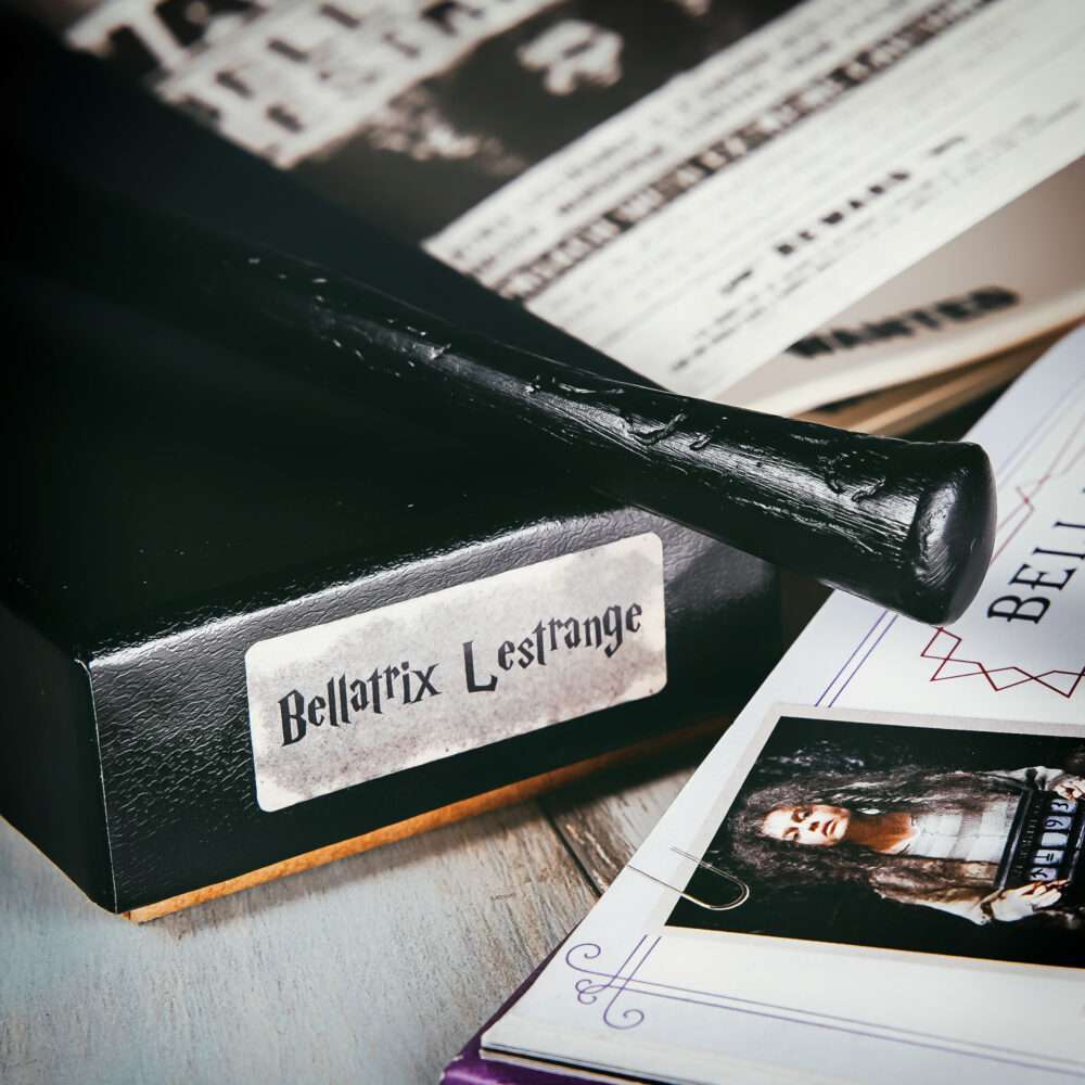BELLATRIX LESTRANGE’S WAND - SIH REPLICA WIZARDING WORLD